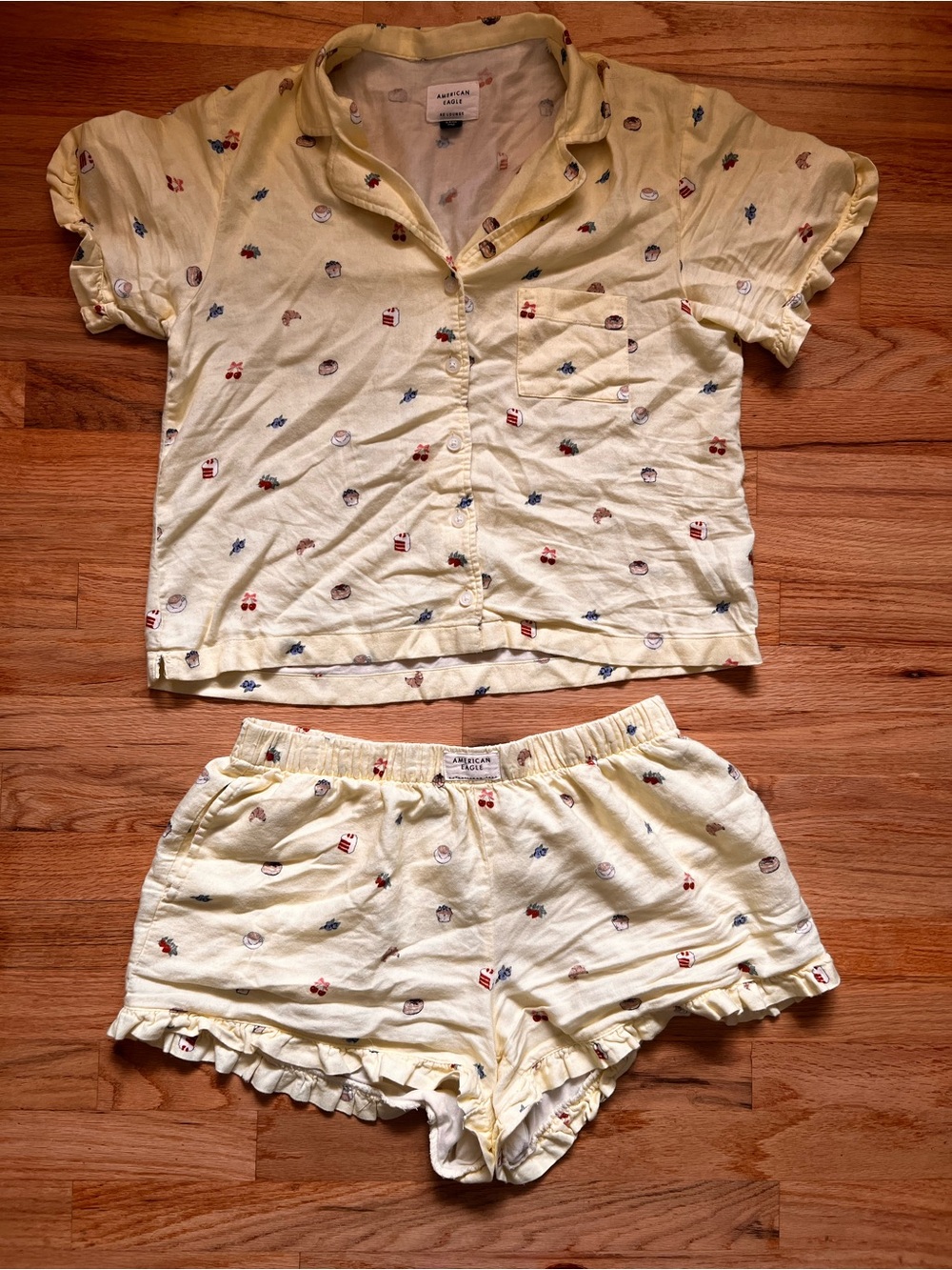 American Eagle Outfitters Yellow Floral Ruffle Short Pajama Set - Picture 3 of 5